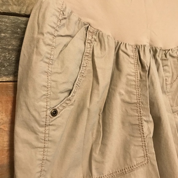 Motherhood Maternity khaki capris - Picture 2 of 5